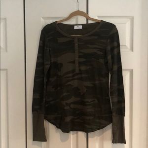 Twenty5A Camo Waffle Long Sleeve Shirt